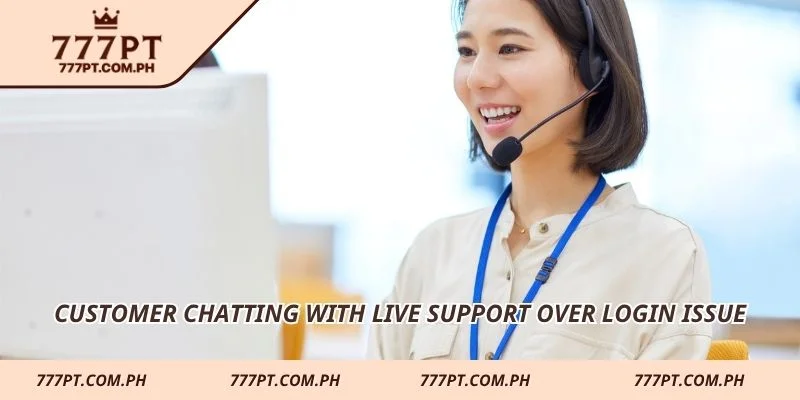 Customer chatting with live support over login issue